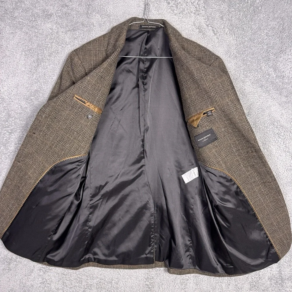 Banana Republic questions patch